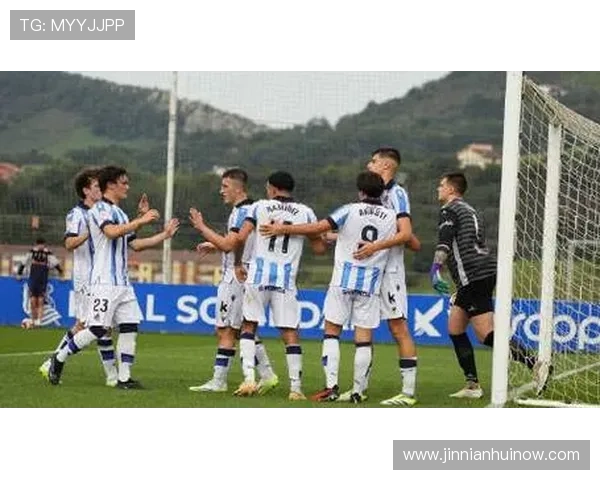 皇家社会俱乐部周边休闲娱乐与文化体验全攻略